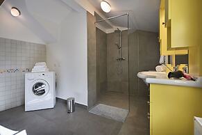 White Swan Boutique Apartments