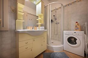White Swan Boutique Apartments