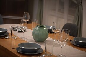 White Swan Boutique Apartments