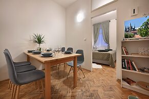 White Swan Boutique Apartments