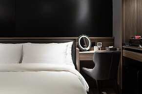 Autumn Willow Hotel