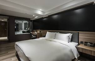 Autumn Willow Hotel