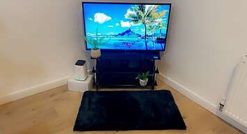Inviting 2-bed, Sleeps 5