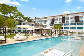 Outstanding 1 Bedroom Apartment Pool View A