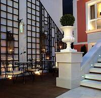 Andromeda Boutique hotel