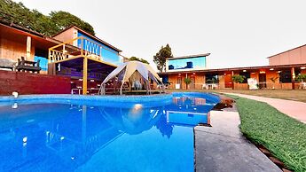 Arya Resort & Spa
