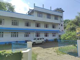 Homecation Manas View Jungle Resort