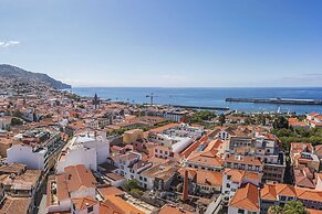 FAA Belas Artes by An Island Apart