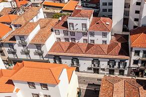 FAA Belas Artes by An Island Apart
