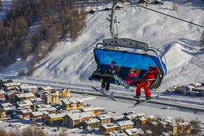 Ermellino Ski in - Ski out 150m