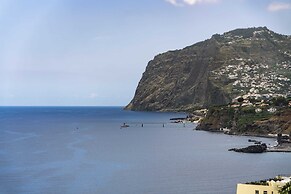 Luxury, Elegance and sea View - Madeira Palace I