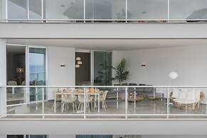 Luxury, Elegance and sea View - Madeira Palace I