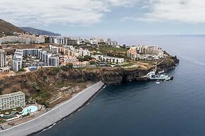 Luxury Holiday - Madeira Oceanview Paradise