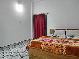 Homecation Manas River Rock Lodge