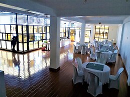 Virunga Hotel