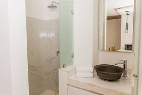 Del Mar Guest House