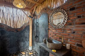 Shigar Livin Bali