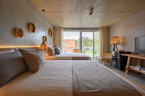 Ambar Hotel