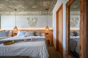 Ambar Hotel