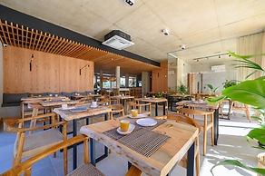 Ambar Hotel