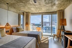 Ambar Hotel