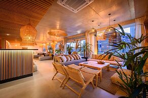 Ambar Hotel