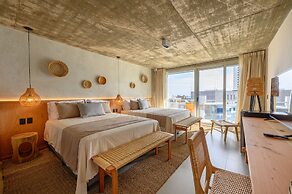 Ambar Hotel