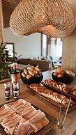 Ambar Hotel