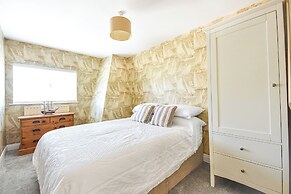 Dovecote Farm House