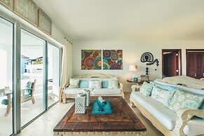 Sunny Beach View Apt at Punta Palmera CBB