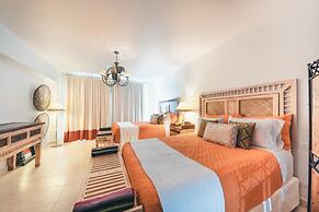 Sunny Beach View Apt at Punta Palmera CBB