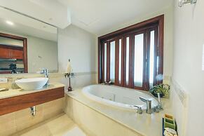 Sunny Beach View Apt at Punta Palmera CBB
