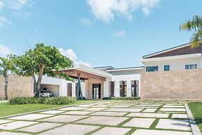 Villa With Ocean View Maid Jacuzzi Cap Cana