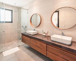 Villa With Ocean View Maid Jacuzzi Cap Cana