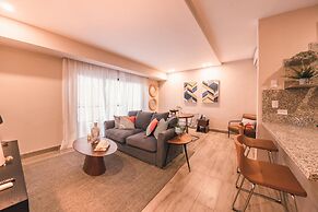Flat in Piantini With Breakfast Included 203