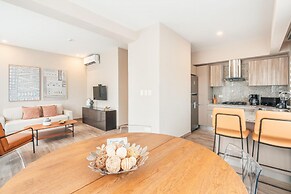 Flat in Regatta II With Breakfast Included 302