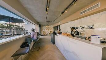 Flat in Regatta II With Breakfast Included 302