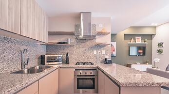 Flat in Regatta II 306