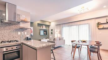 Flat in Regatta II 306