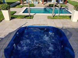 Amazing House at La Isabela