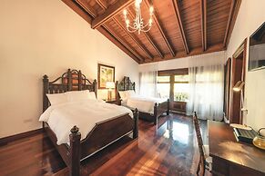 Luxurious Maison Larimar at Casa de Campo