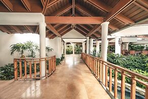 Luxurious Maison Larimar at Casa de Campo