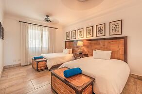 Private Terrace 3BR 6 Guests Beach Access