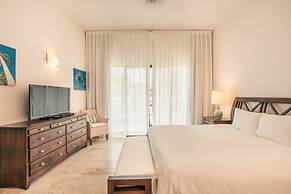 5 Guests 2 BR Jacuzzy Balcony Sublime
