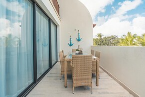 Apartment w 2BR Close to the Beach at Portillo X