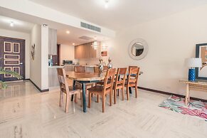 Apartment w 2BR Close to the Beach at Portillo X