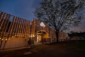 Shine Residency