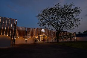 Shine Residency