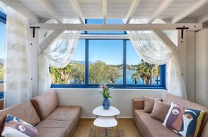 Blue Haven Beach Loft Apartment