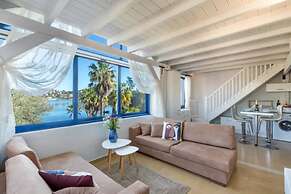 Blue Haven Beach Loft Apartment
